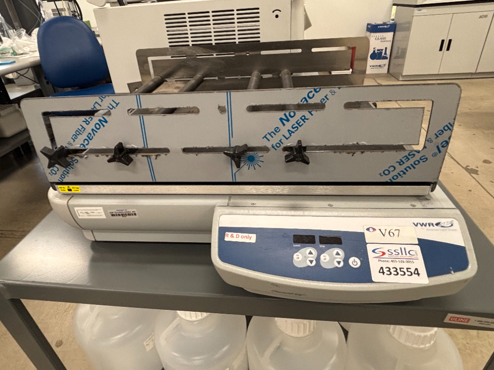 Image of VWR SHAKER 5000 ADVANCED
